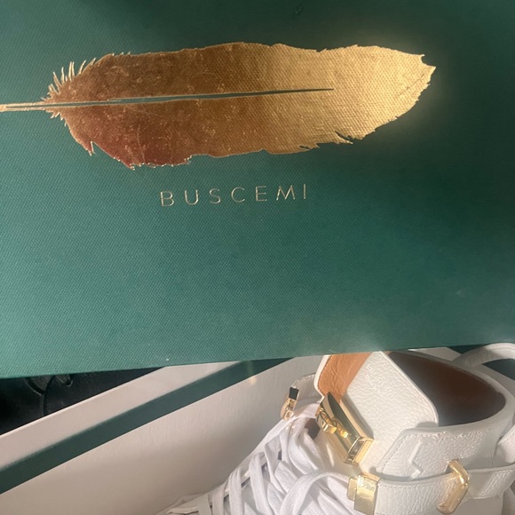 Buscemi Twist-Lock Detail High Top
Sneakers size 9 - Picture 2 of 4